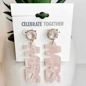 NWT celebrate together oversized pink, and gold Mrs. earrings